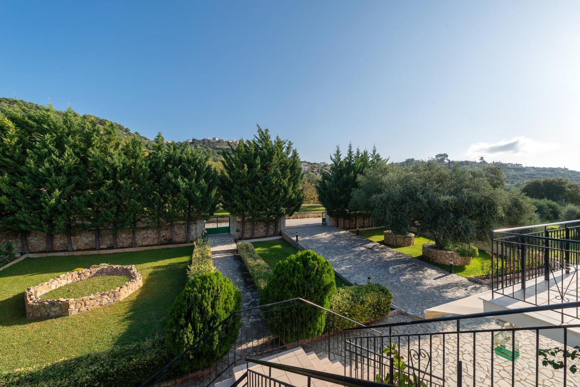 Vista Verde Studios & Apartments Svoronata Exterior photo