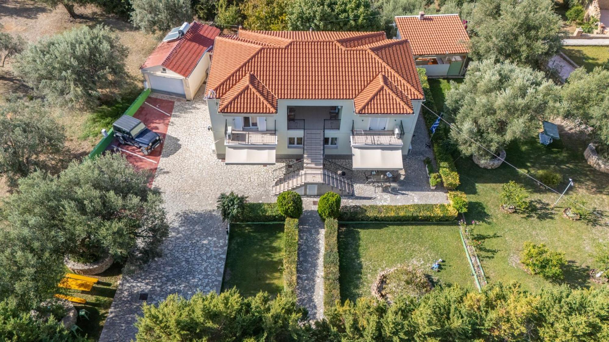 Vista Verde Studios & Apartments Svoronata Exterior photo