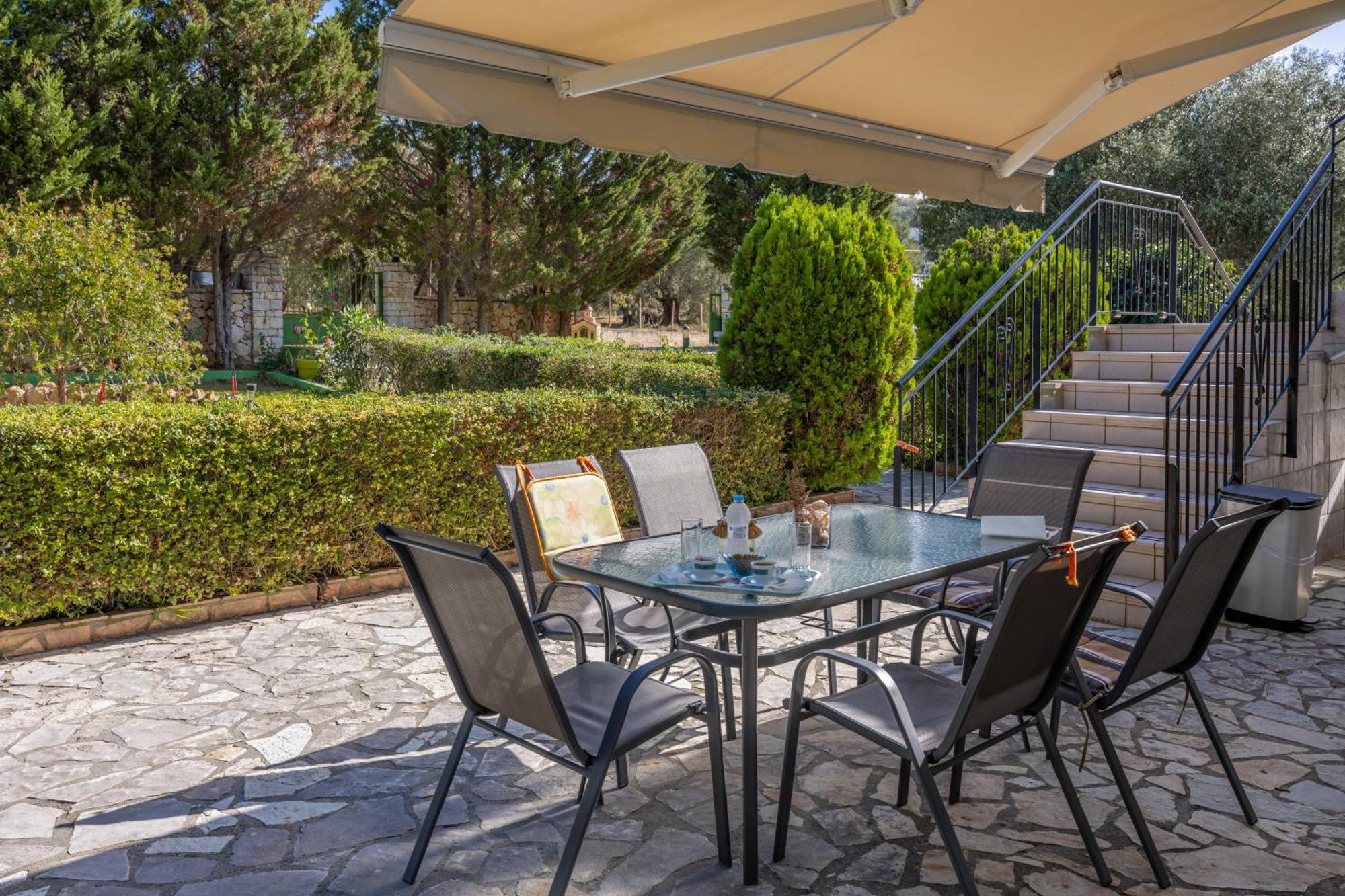 Vista Verde Studios & Apartments Svoronata Exterior photo